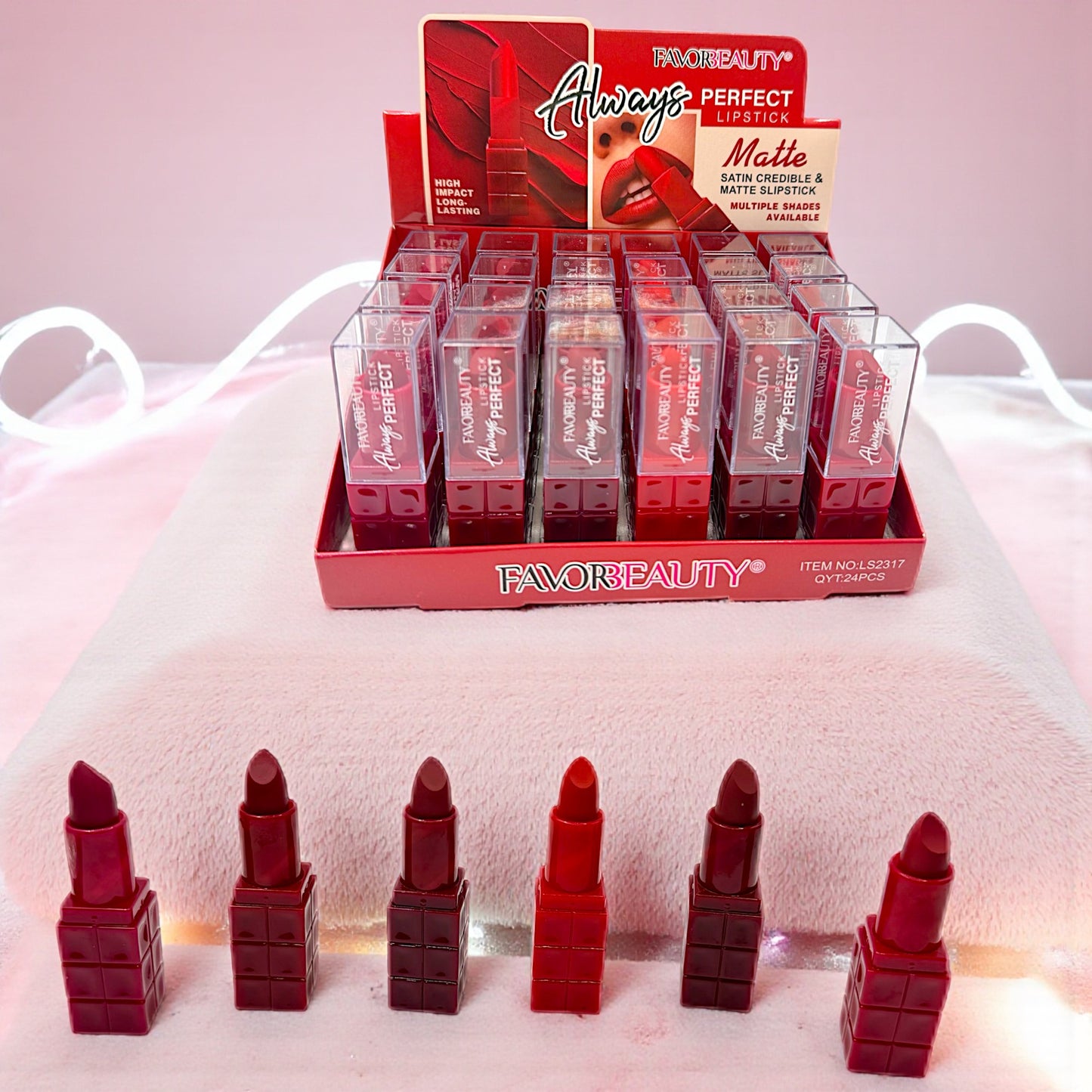 LABIAL EN BARRA RELIEVE CUADROS 24 PZ LS2317