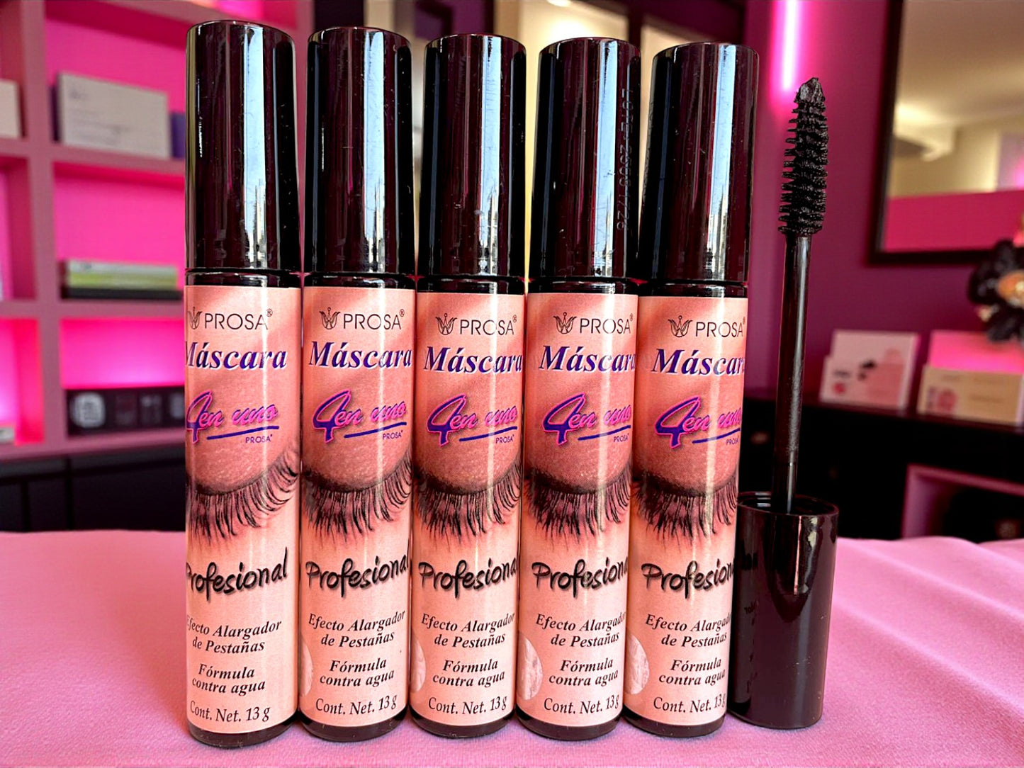 MASCARA DE PESTAÑAS PROSA TAPA NEGRA