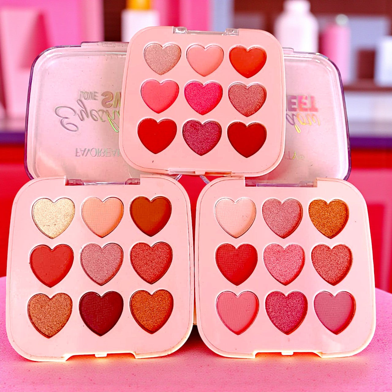 PALETA DE SOMBRAS CORAZONES 12PZS ES6535