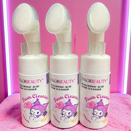 ESPUMA FACIAL LIMPIADORA CON CEPILLO DE SILICON KUROMY B5555
