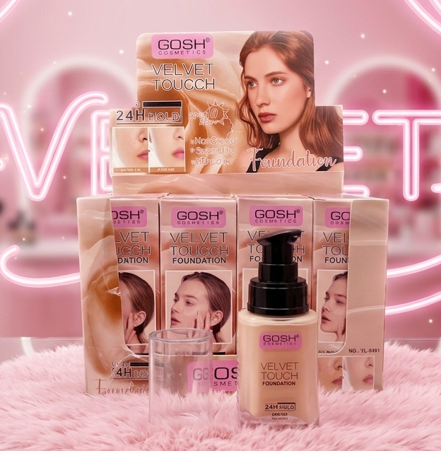 BASE DE MAQUILLAJE VELVET TOUCCH 12 PZ YL-0491