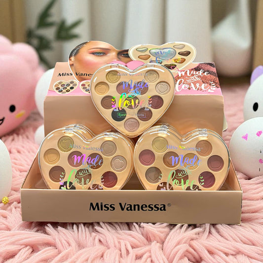 PALETA DE SOMBRAS MISS VANESA DE CORAZON 12 PCS